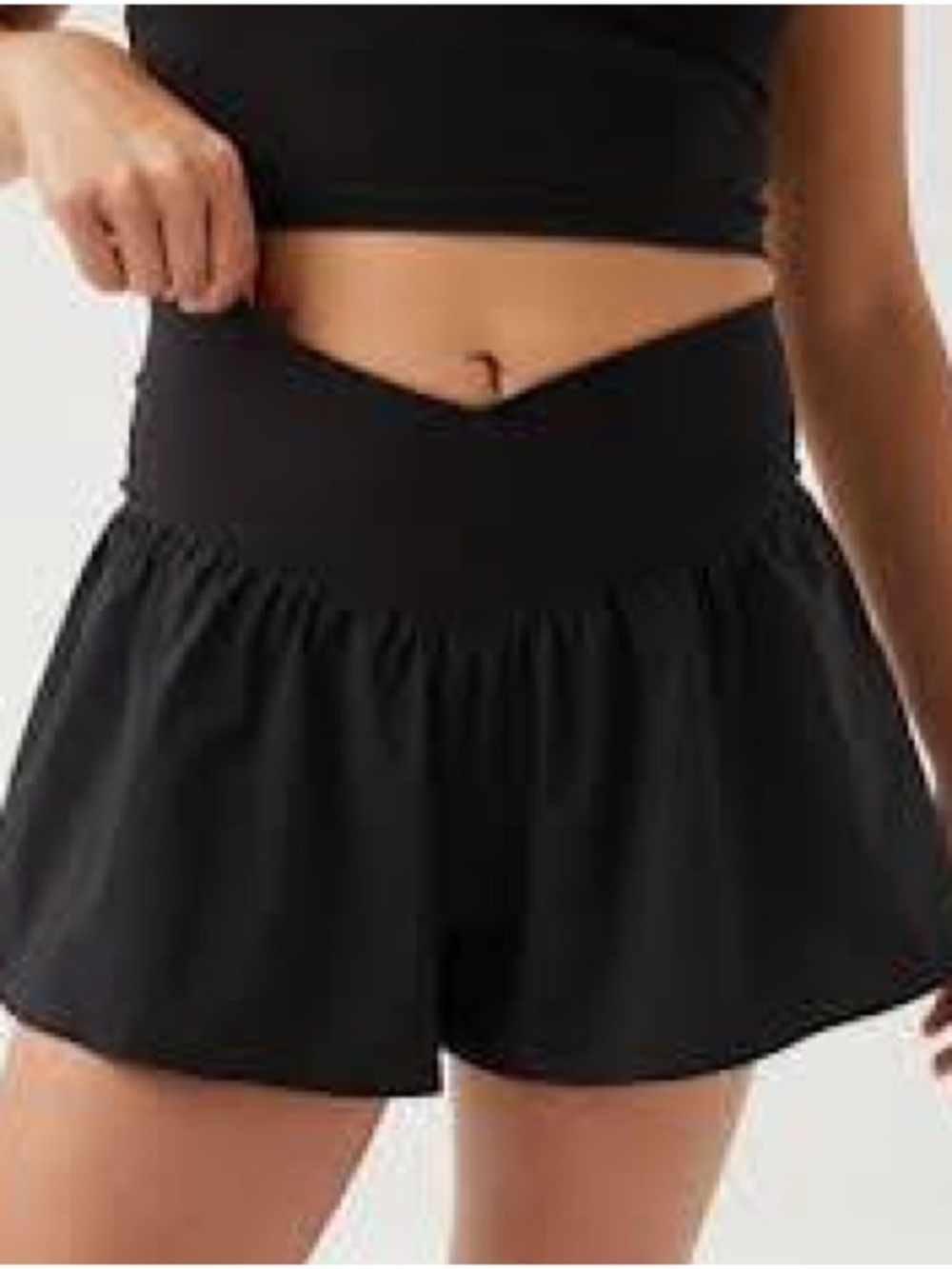 Aerie Women's Black V-Waist Active Shorts